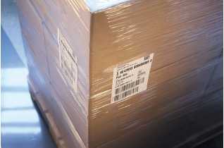 Labeling a pallet with a GS1 logistics identifier