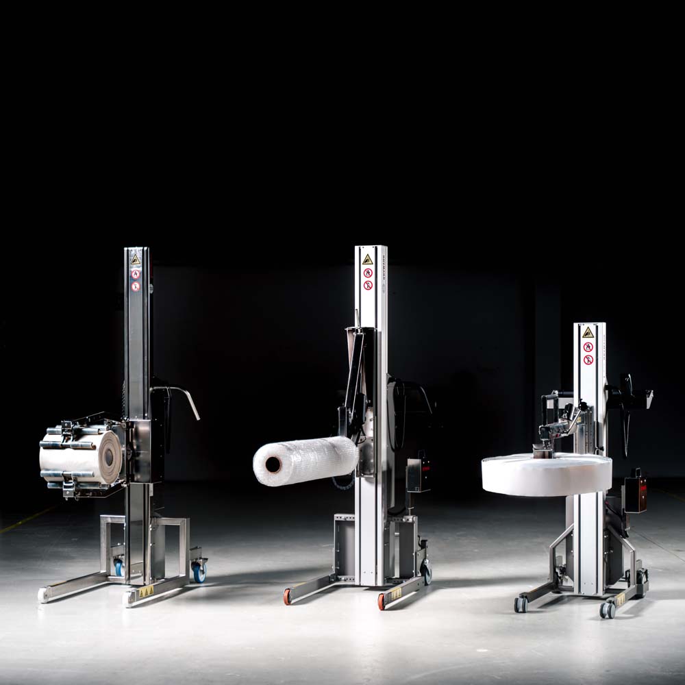Lift electric mobil pentru transportul si manipularea rolelor la masina de ambalat